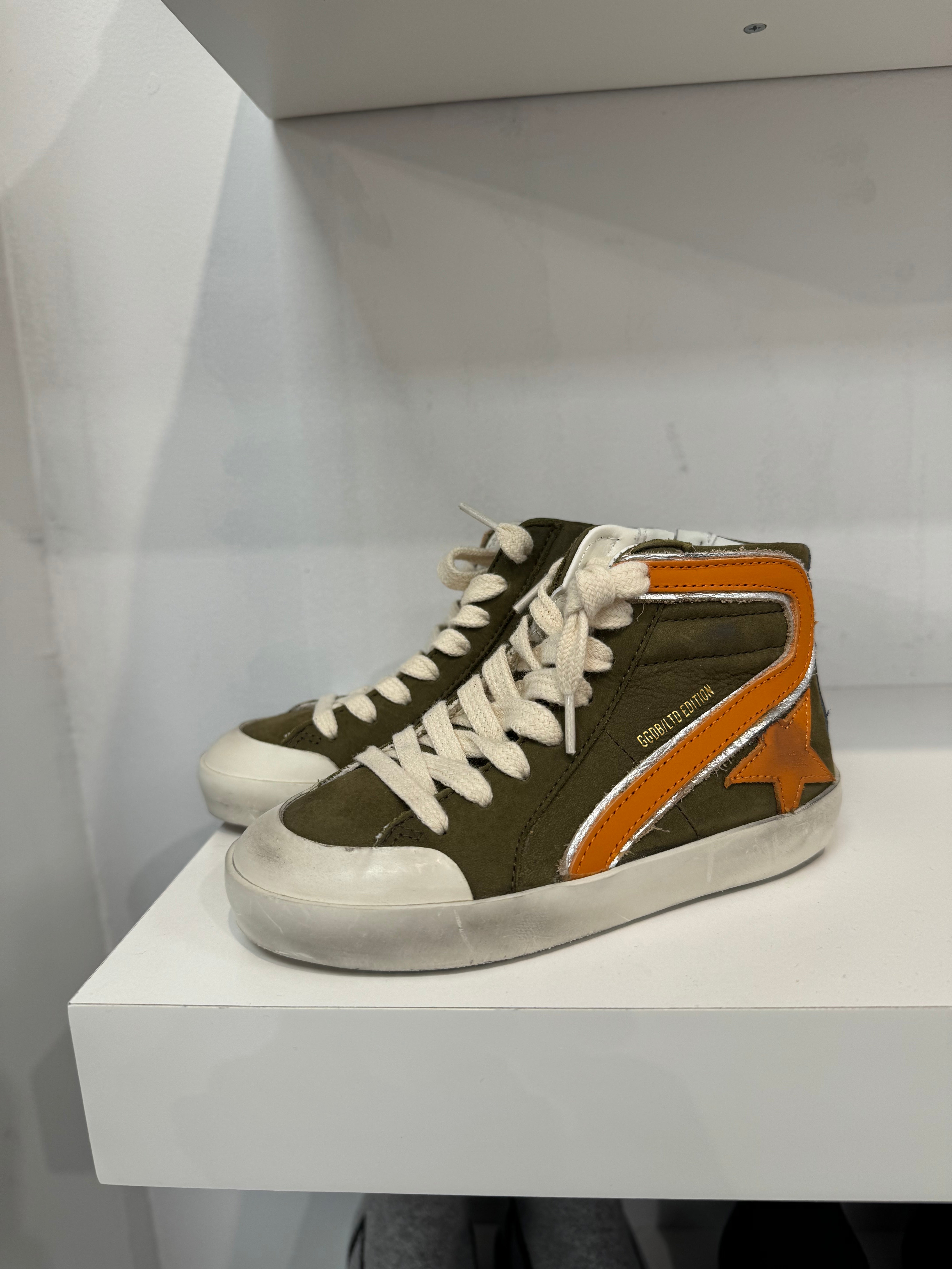 Golden Goose Hunter Zipper Sneaker