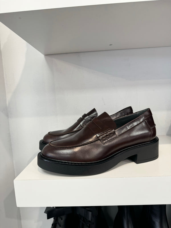 Angulus Dark Brown Loafer