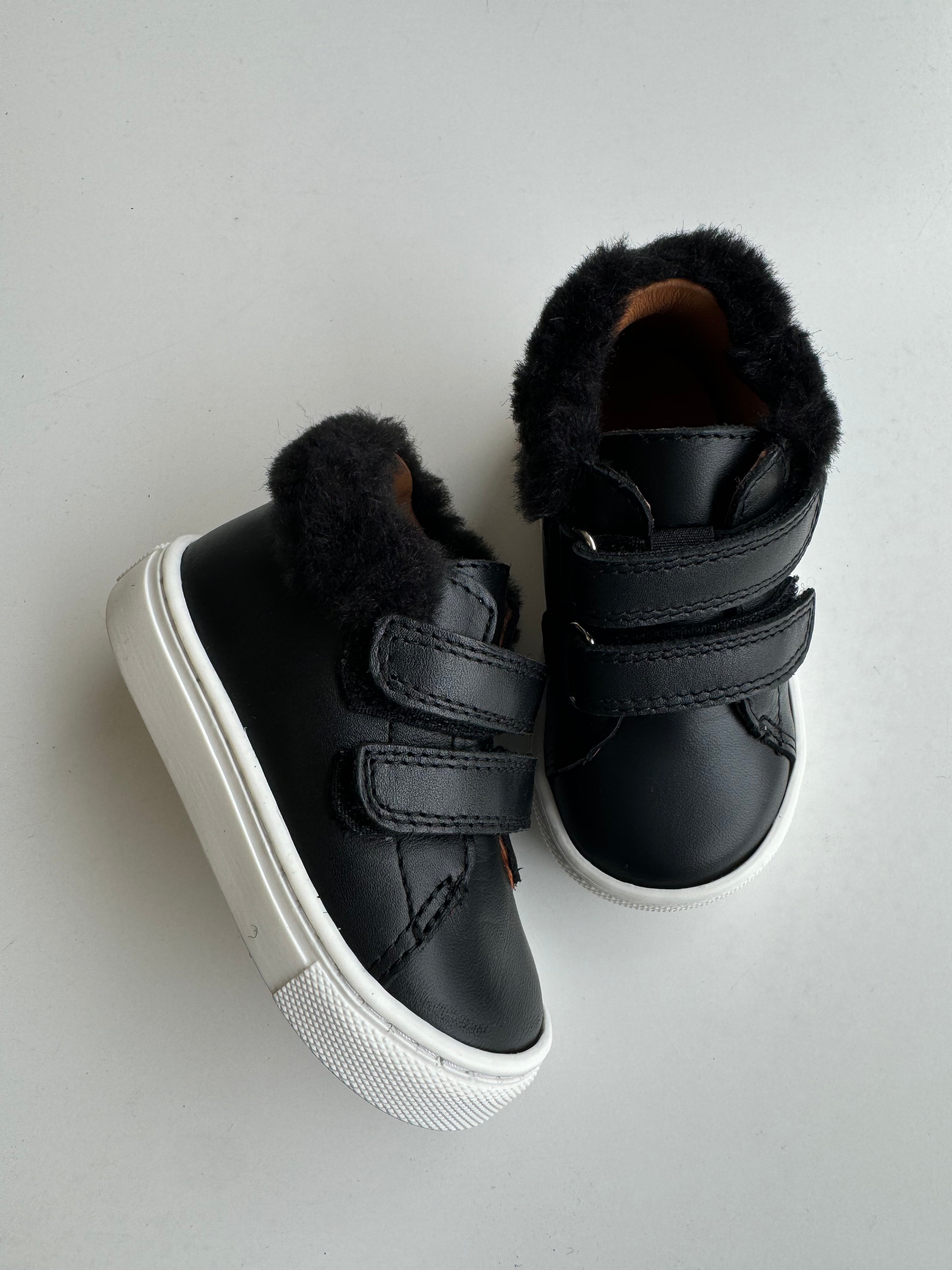 Atlanta Baby Fur Trim Velcro Baby Sneaker