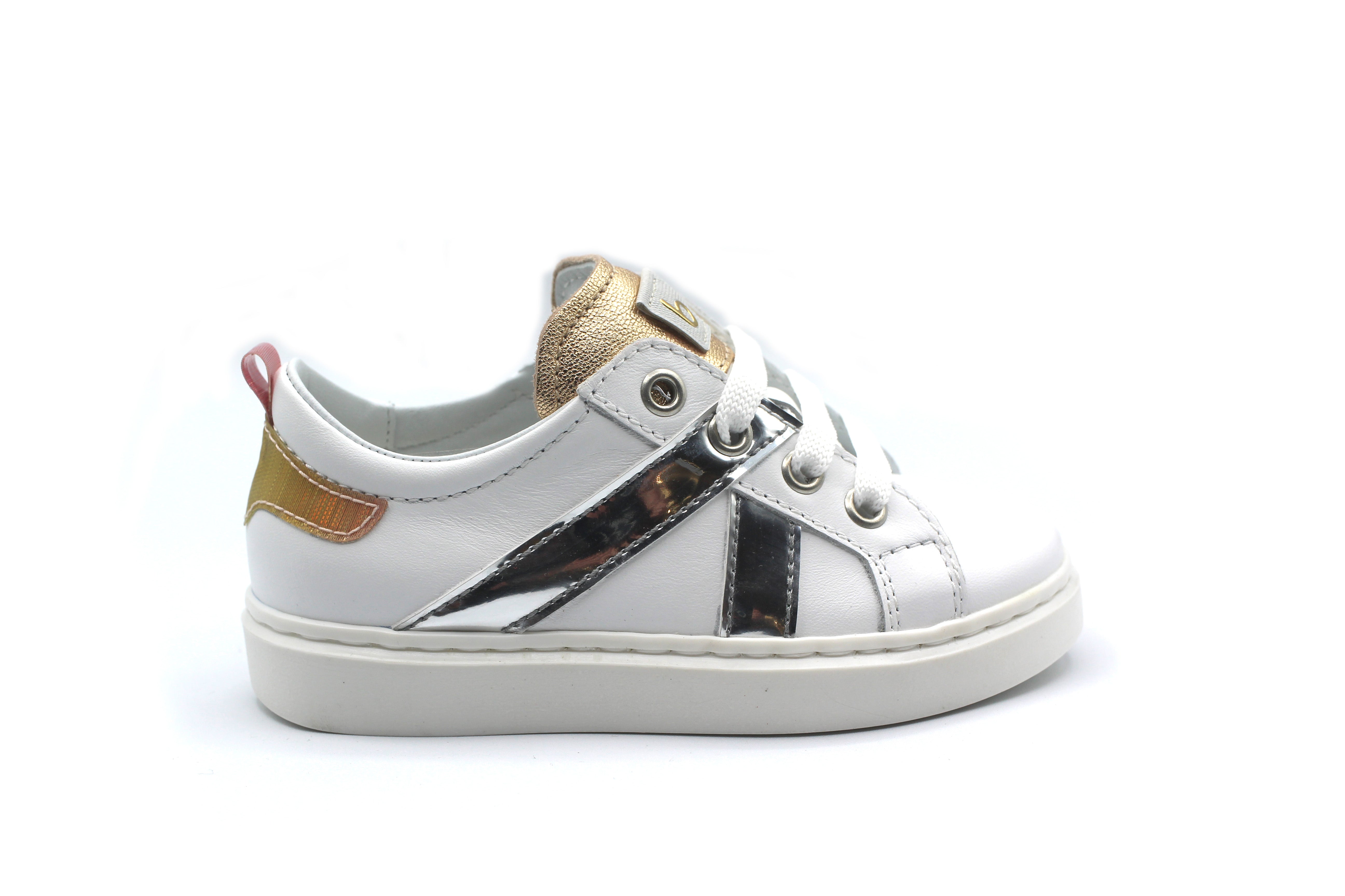 Beberlis White Metallic Detail Sneaker